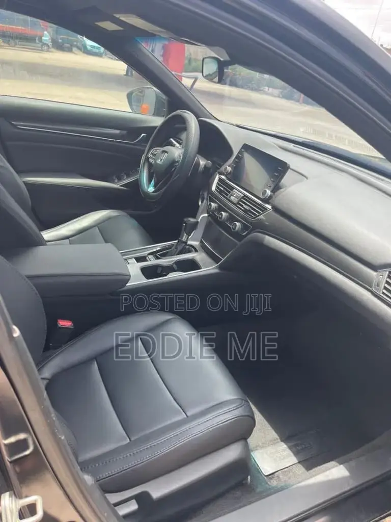 Honda Accord Sport 2018 White