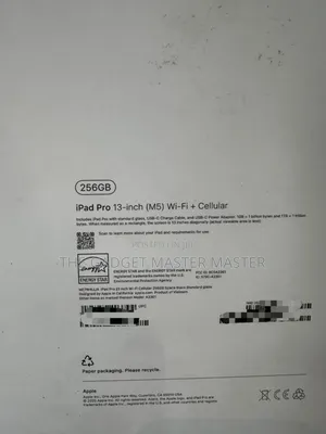 New Apple iPad Pro 13 (2025) 256 GB