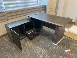 L Shaped Office Table