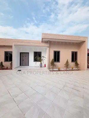3bdrm House in Lakeside Estate for sale