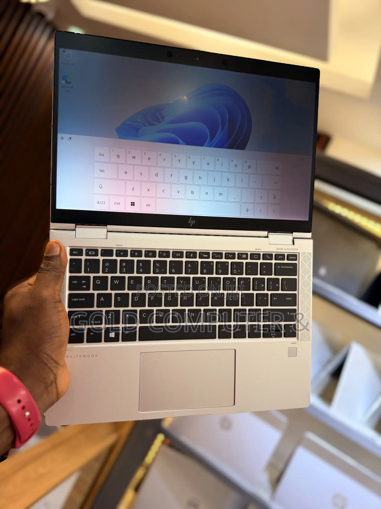 Laptop HP EliteBook x360 1030 G4 16GB Intel Core i5 SSD 256GB