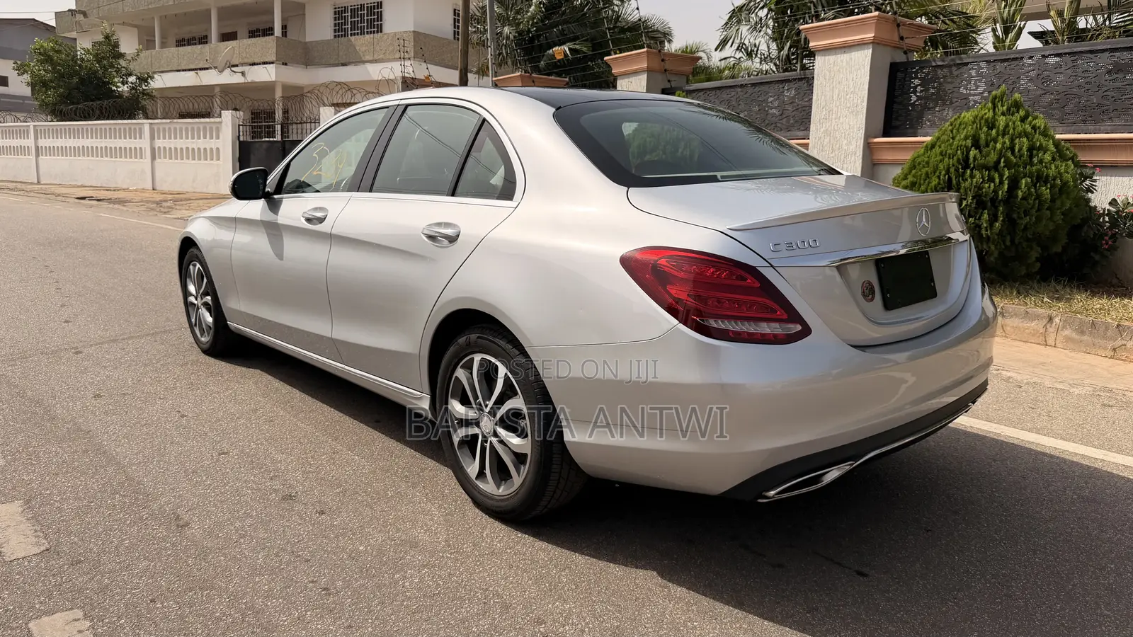 Mercedes-Benz C300 Luxury 4matic Sedan AWD (2.0L 4cyl 7A) 2017 Silver