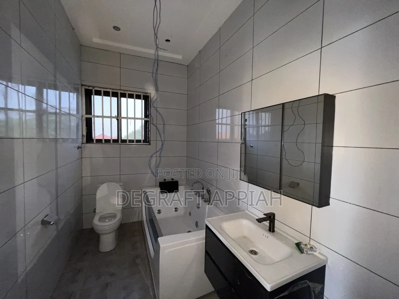 4bdrm House in Agric Kromoase, Kumasi Metropolitan for sale