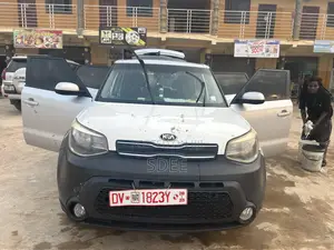 Kia Soul Hatchback 2016 Gray