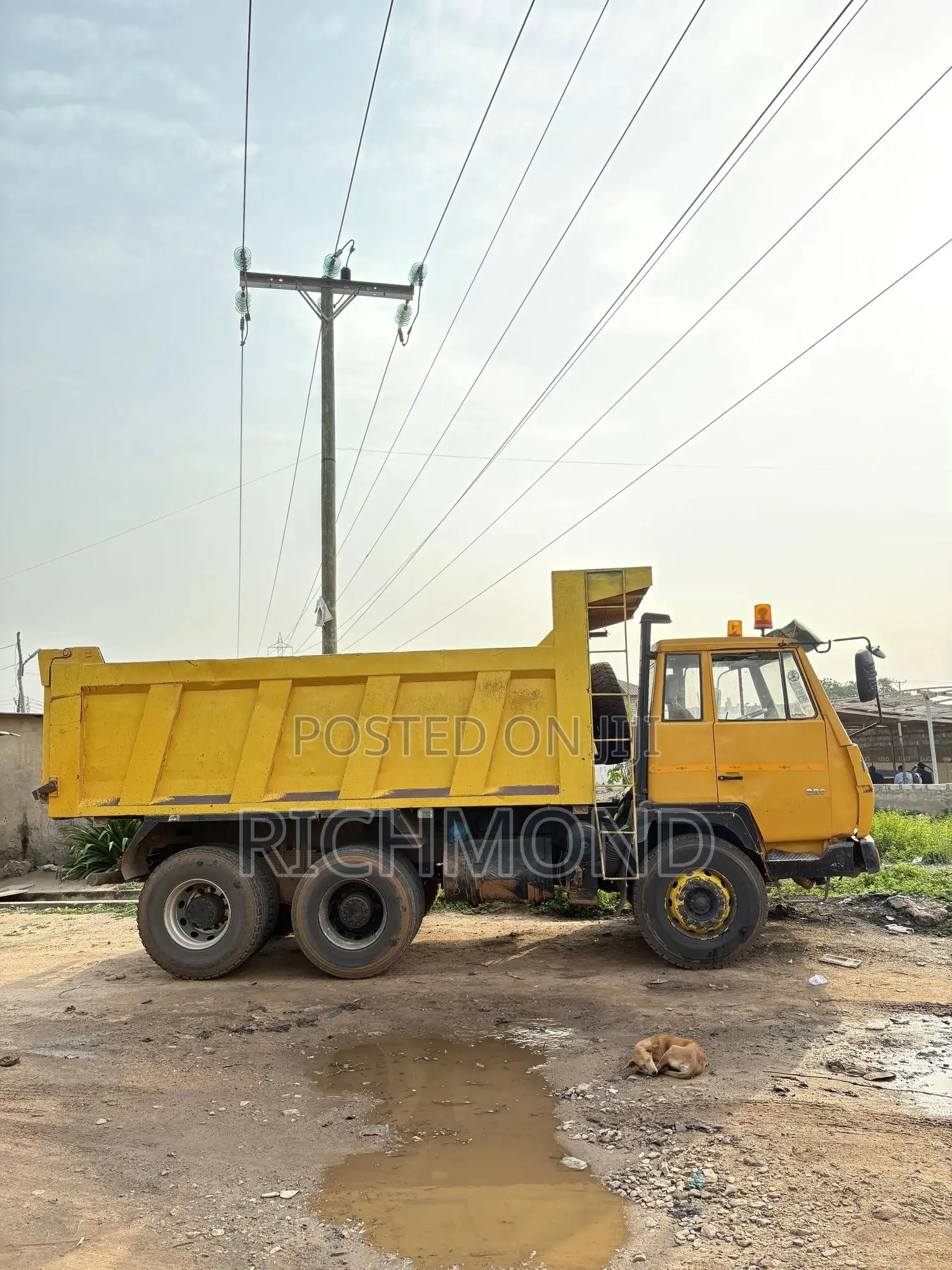 Used Shacman Truck With Good Engine and Condition