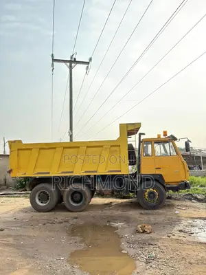 Used Shacman Truck With Good Engine and Condition