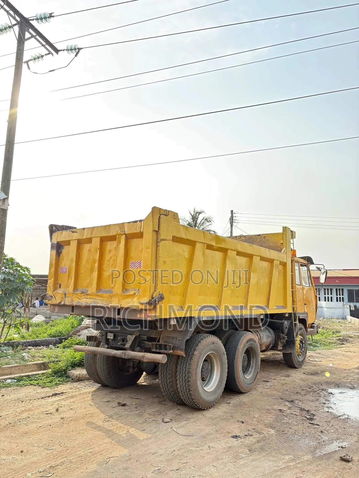 Used Shacman Truck With Good Engine and Condition