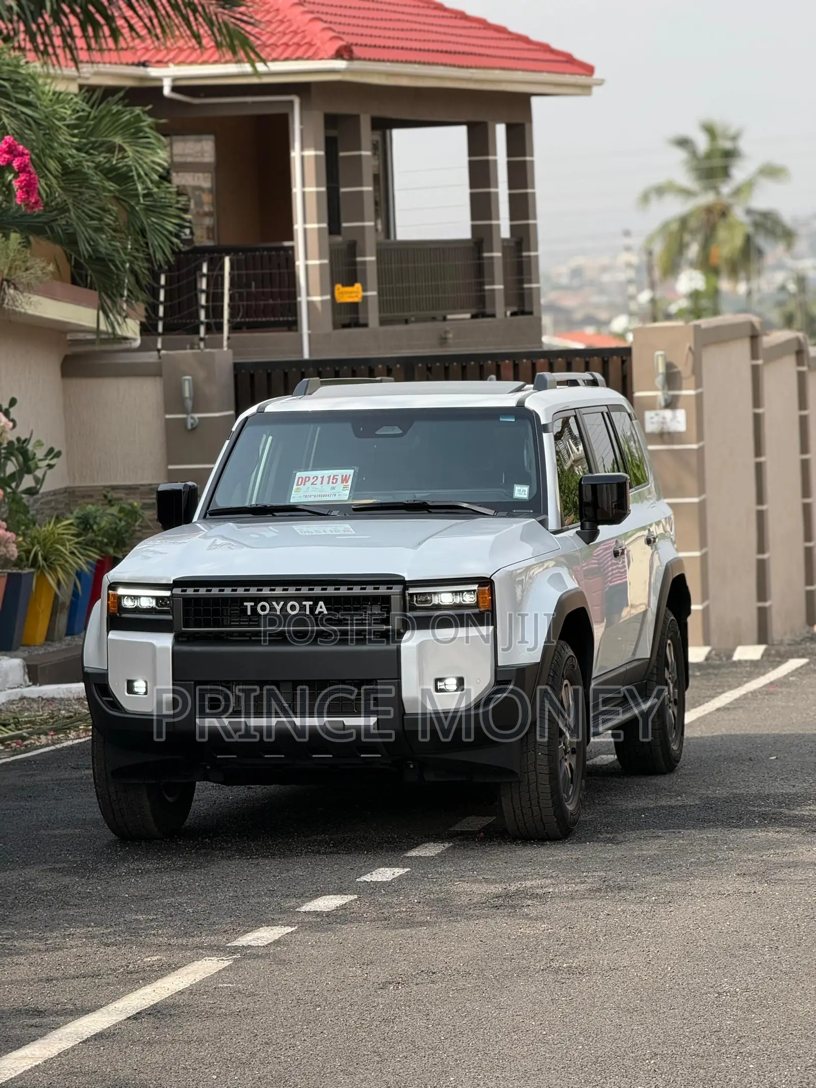 Toyota Land Cruiser Prado 2026 White