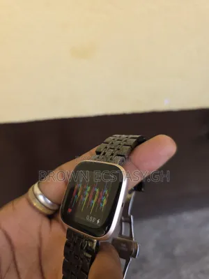 Fitbit Versa 2