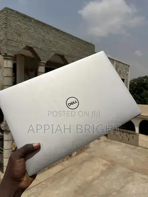 Laptop Dell XPS 15 (9530) 16GB Intel Core I5 SSD 512GB