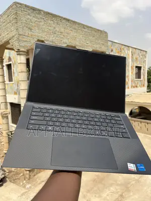 Laptop Dell XPS 15 (9530) 16GB Intel Core I5 SSD 512GB