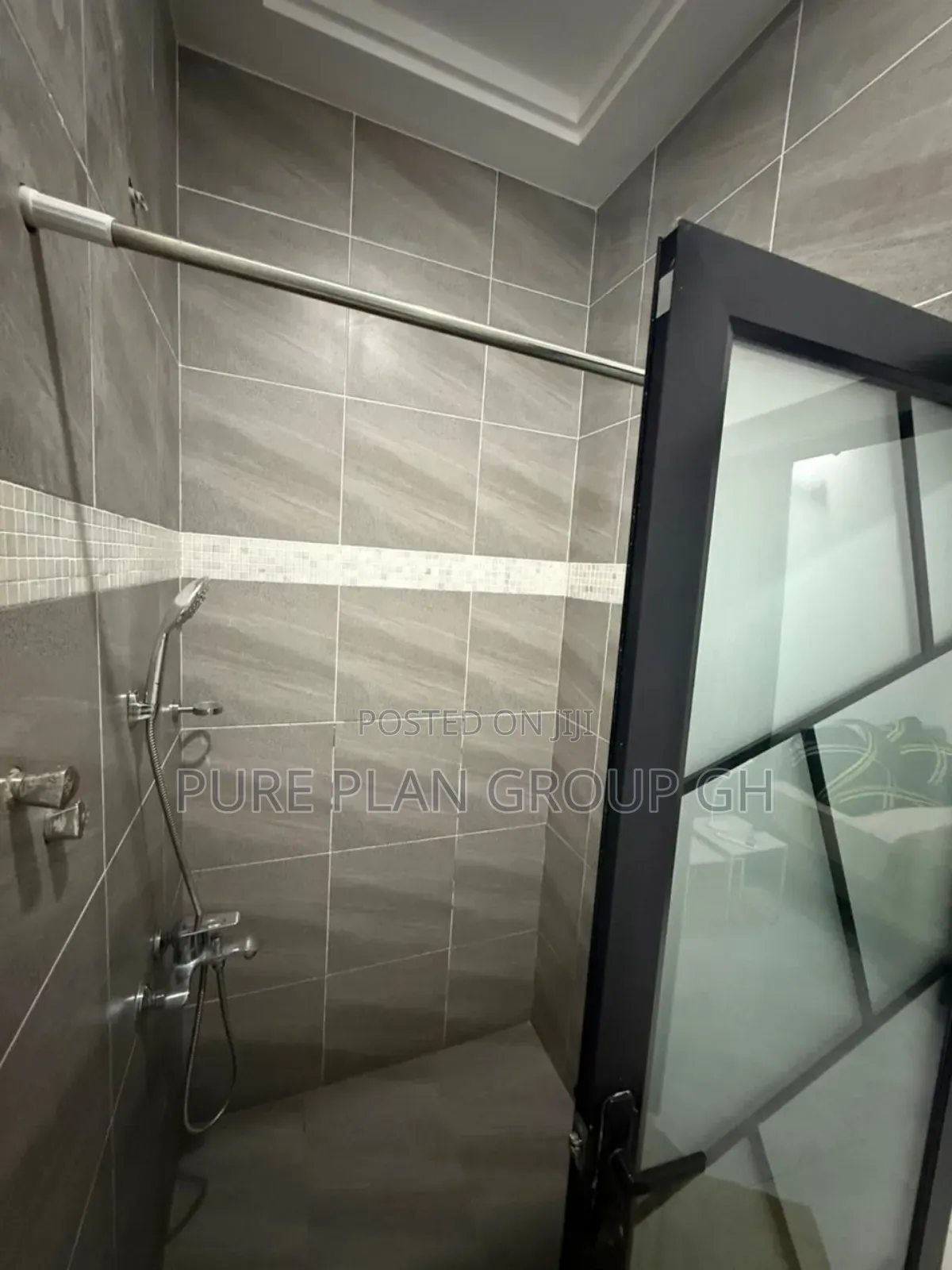 Furnished 2bdrm Apartment in East Legon, A&C Mall Area for rent