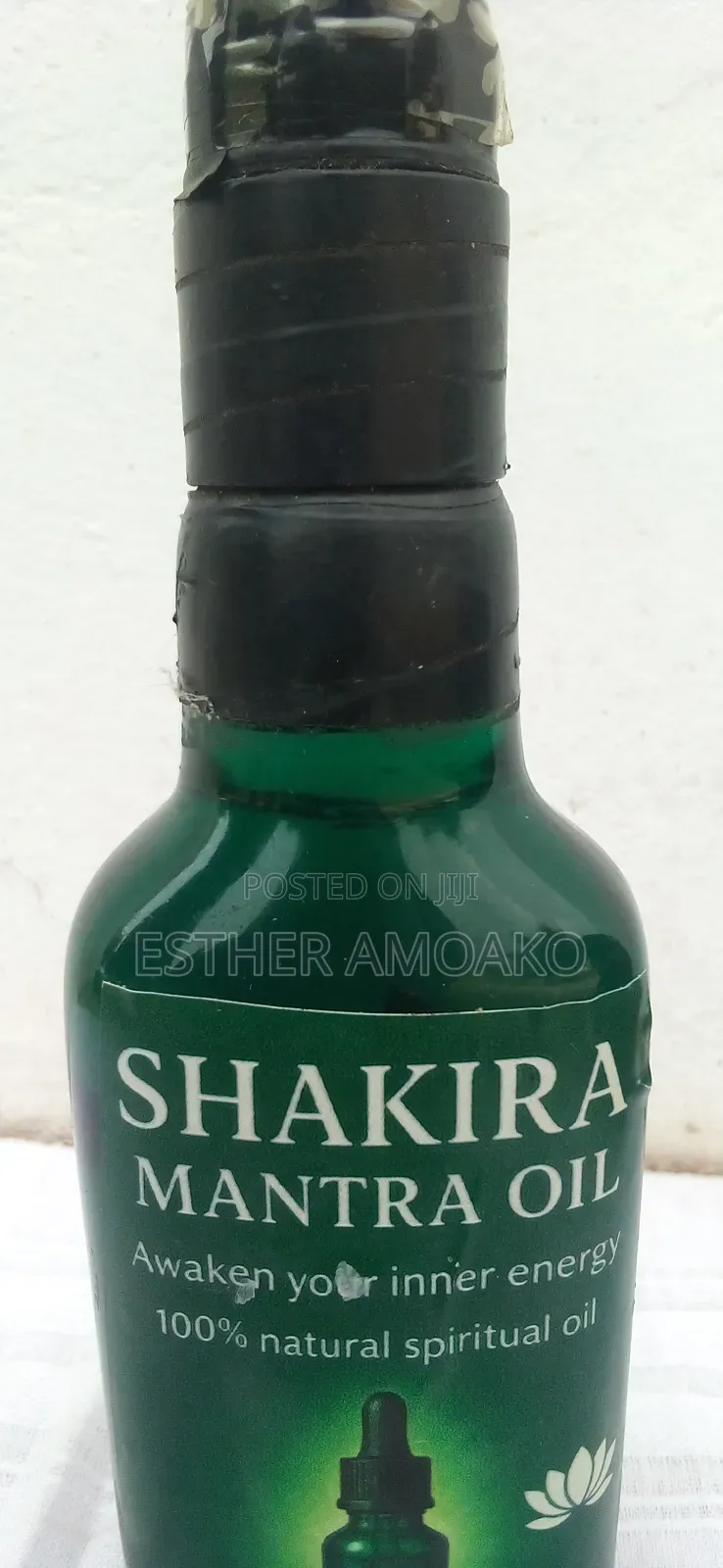 Shakira Mantra Oil