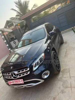 Mercedes-Benz GLA 250 2019 Black