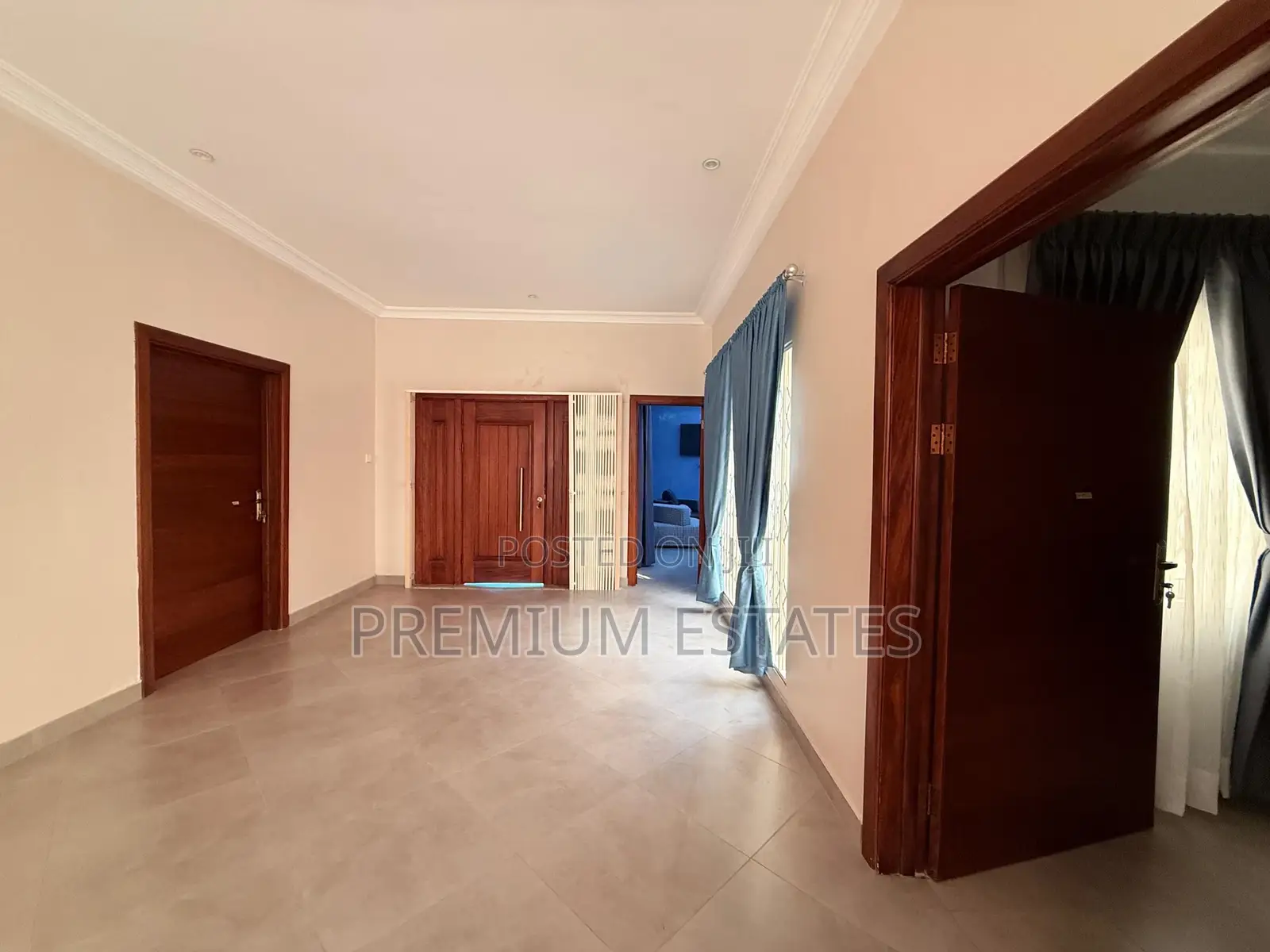 Fully Furnished 2bdrm Apartment for Rent