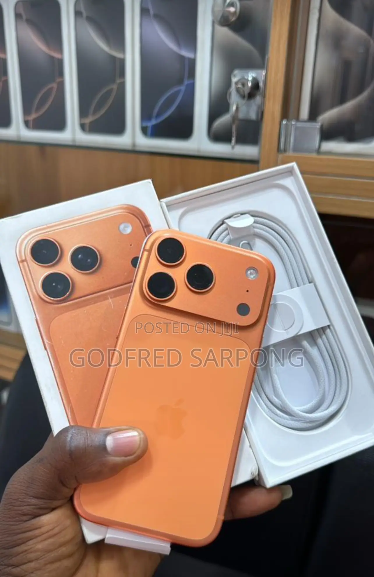 New Apple iPhone 17 Pro Max 256 GB Orange