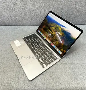 Laptop Apple MacBook 2020 16GB Intel Core I5 SSD 256GB