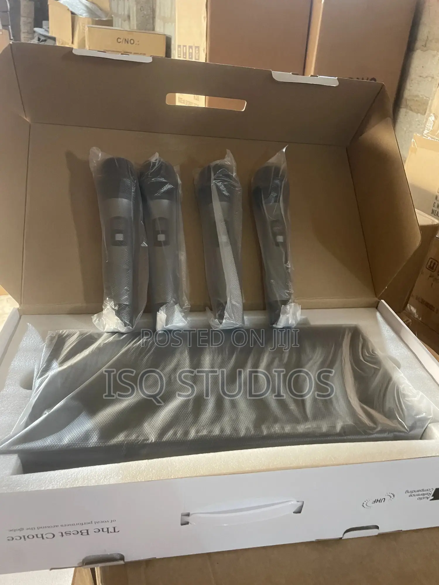 Shure U-8900 4-1 Wireless Microphone
