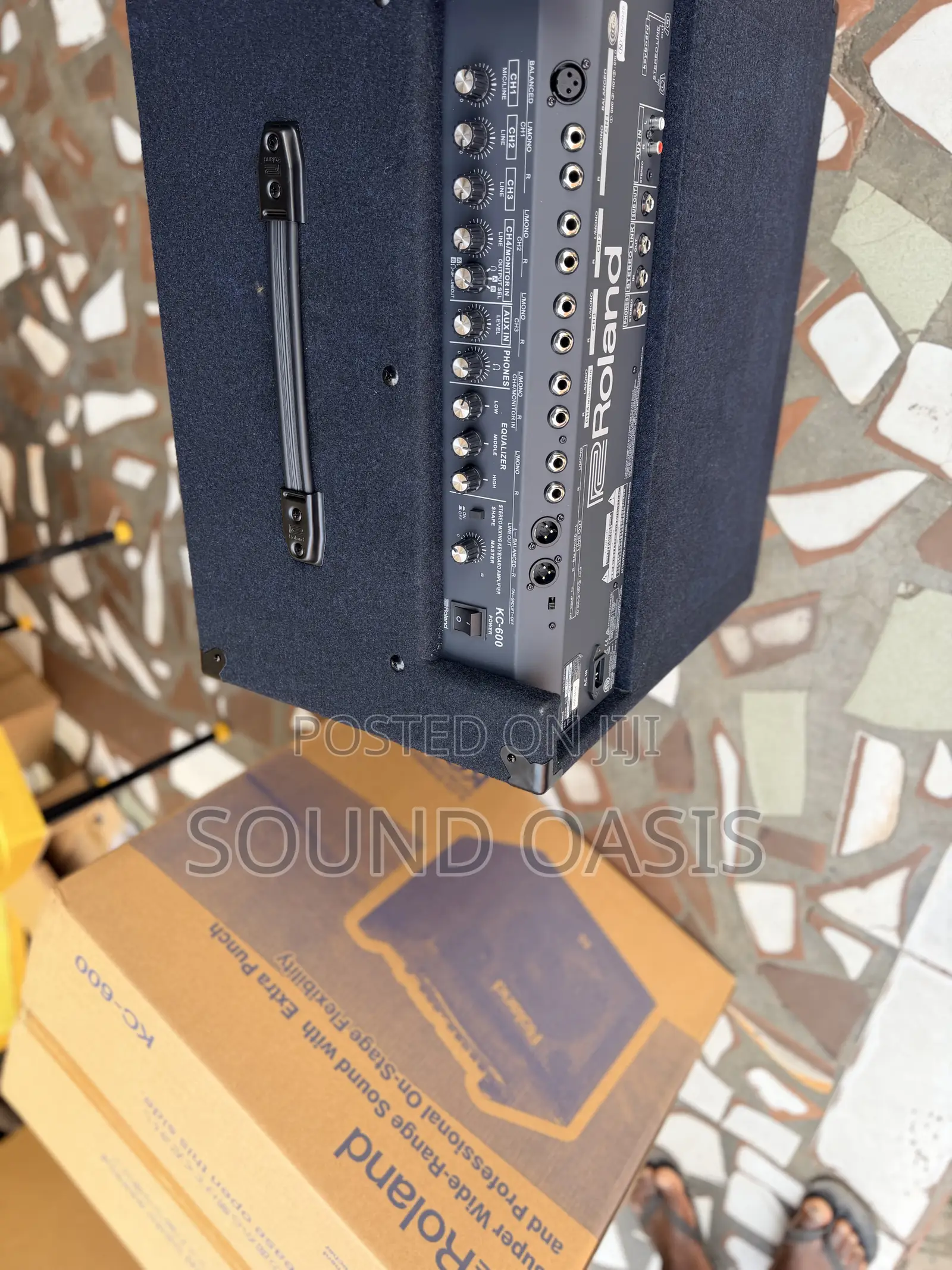 Roland Kc-600 - 200-watt 15-inch Keyboard Amplifier