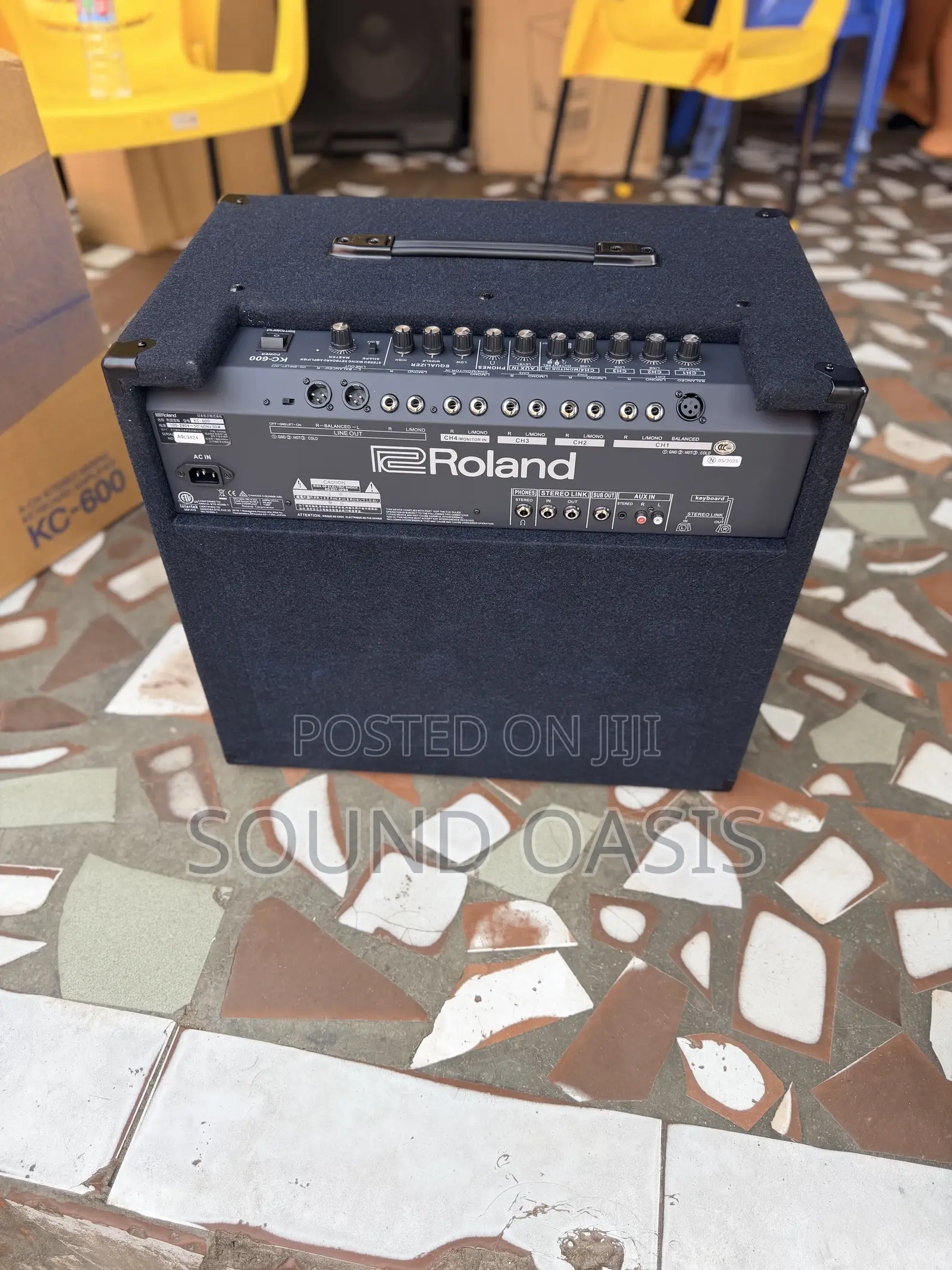 Roland Kc-600 - 200-watt 15-inch Keyboard Amplifier