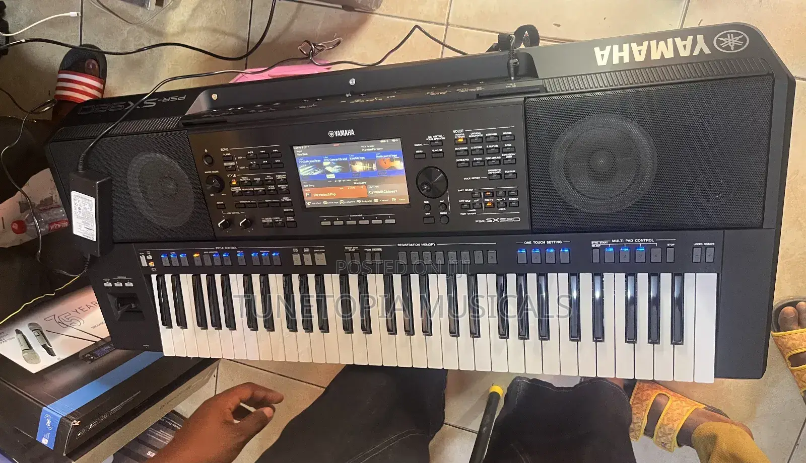 Yamaha Psr-sx920 Arranger Workstation Keyboard.
