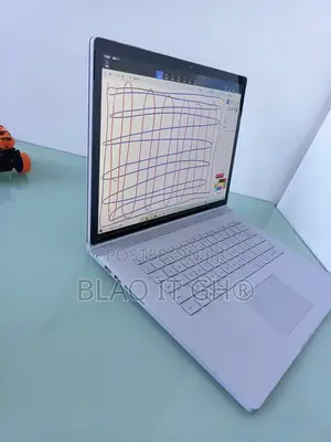 Laptop Microsoft Surface Book 2 16GB Intel Core I7 SSD 256GB