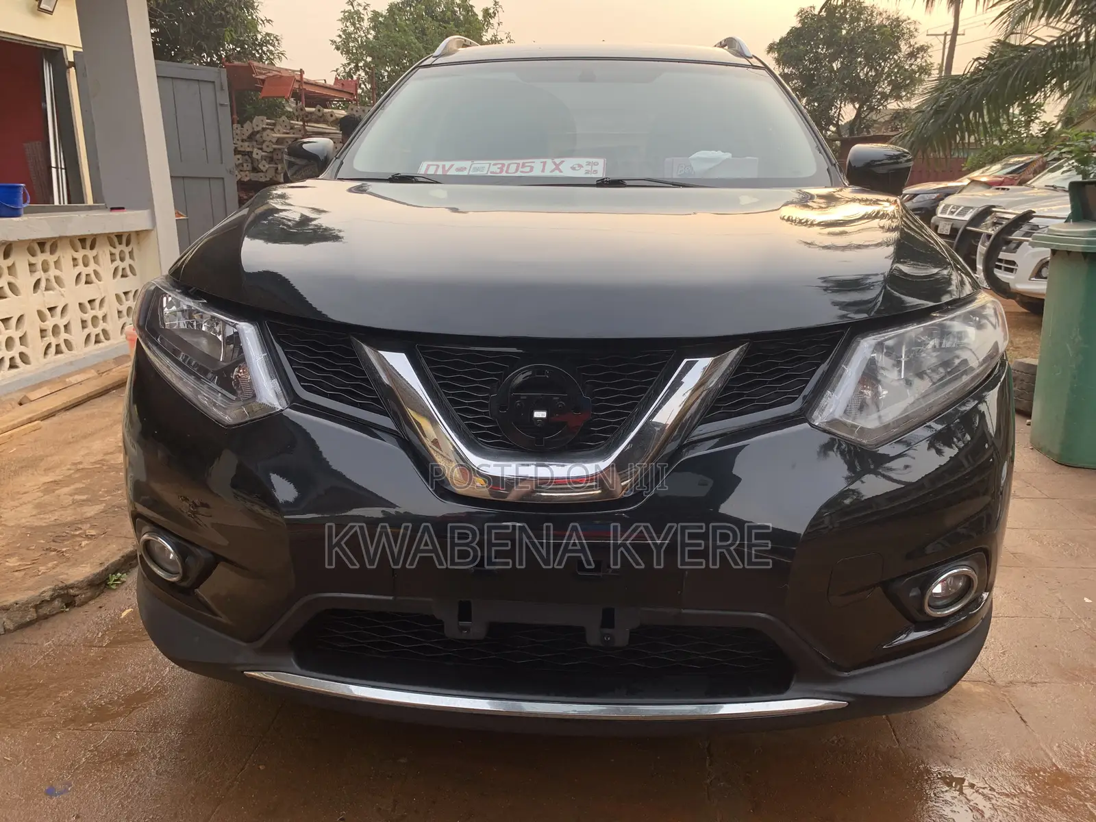 Nissan Rogue SV AWD 2016 Black