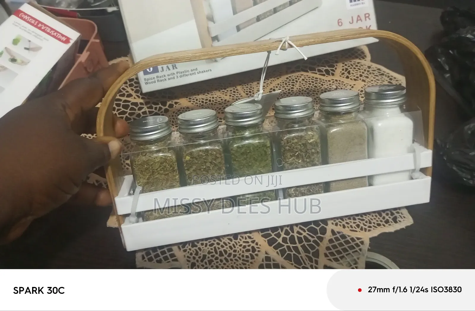 6 Jar Spice Rack With Spices
