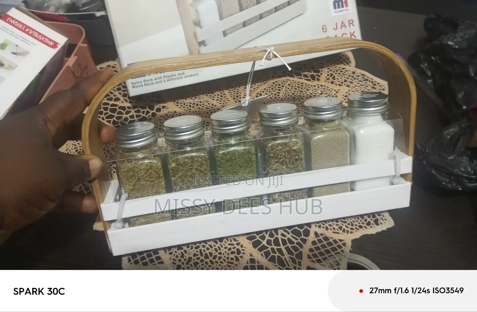 6 Jar Spice Rack With Spices
