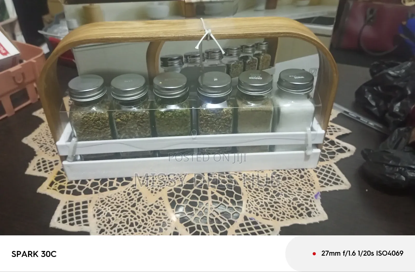 6 Jar Spice Rack With Spices