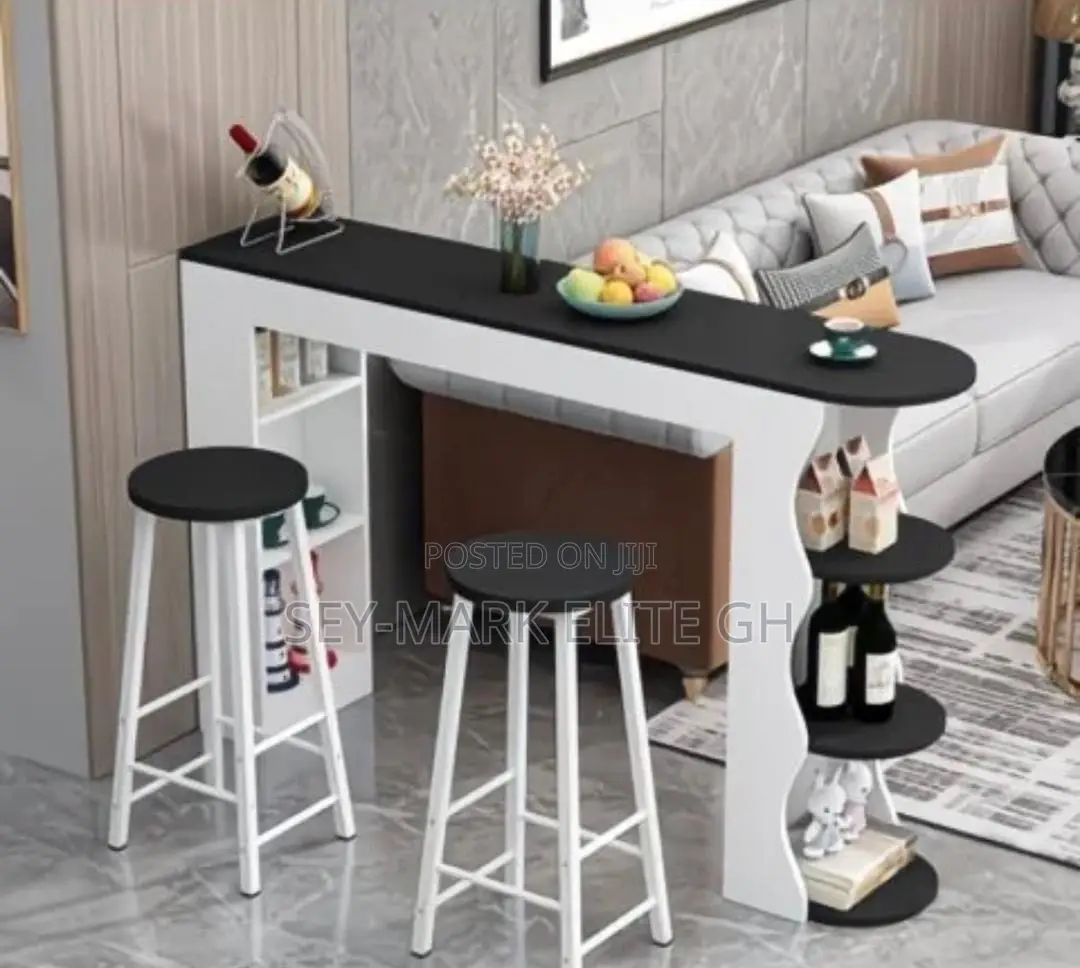 Classy High Bar Counter With Chairs