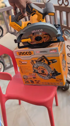 Ingco Csli18511 Circular Saw
