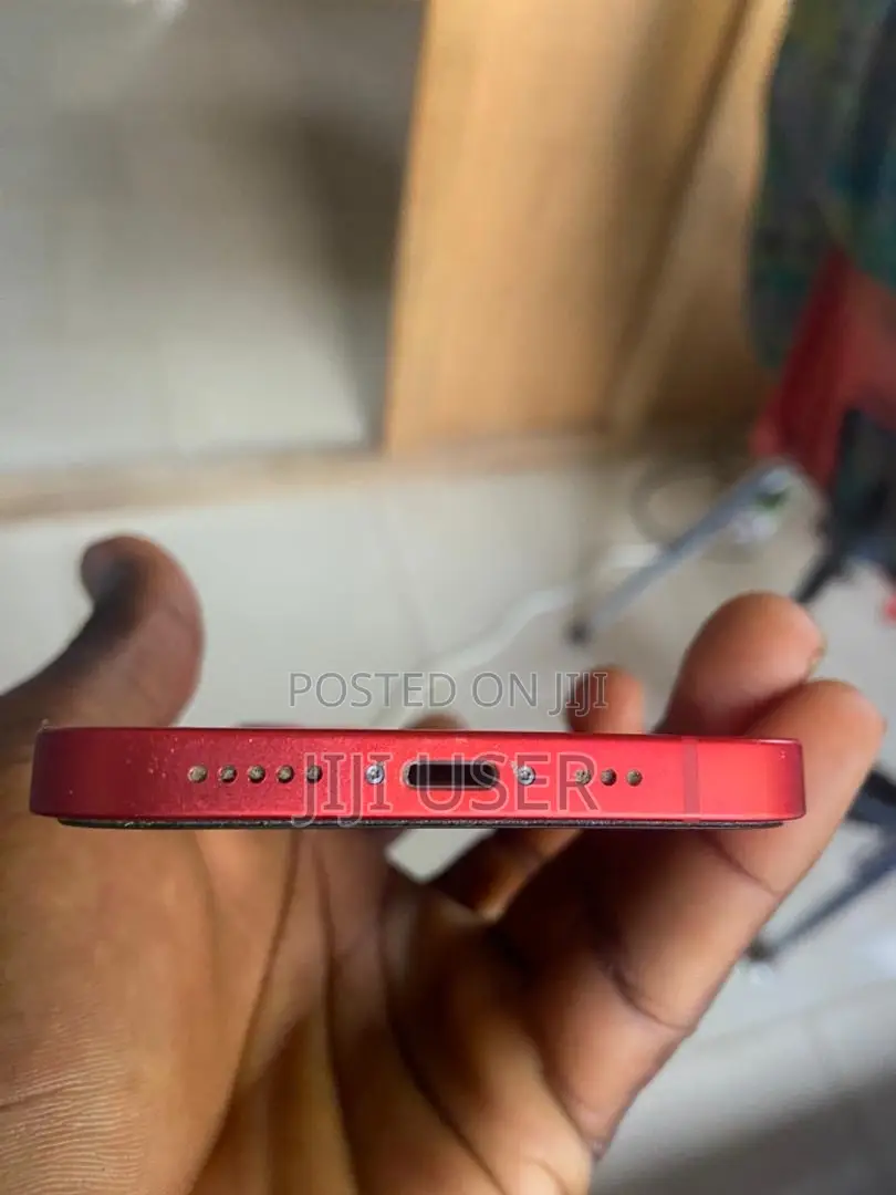 Apple iPhone 12 128 GB Red