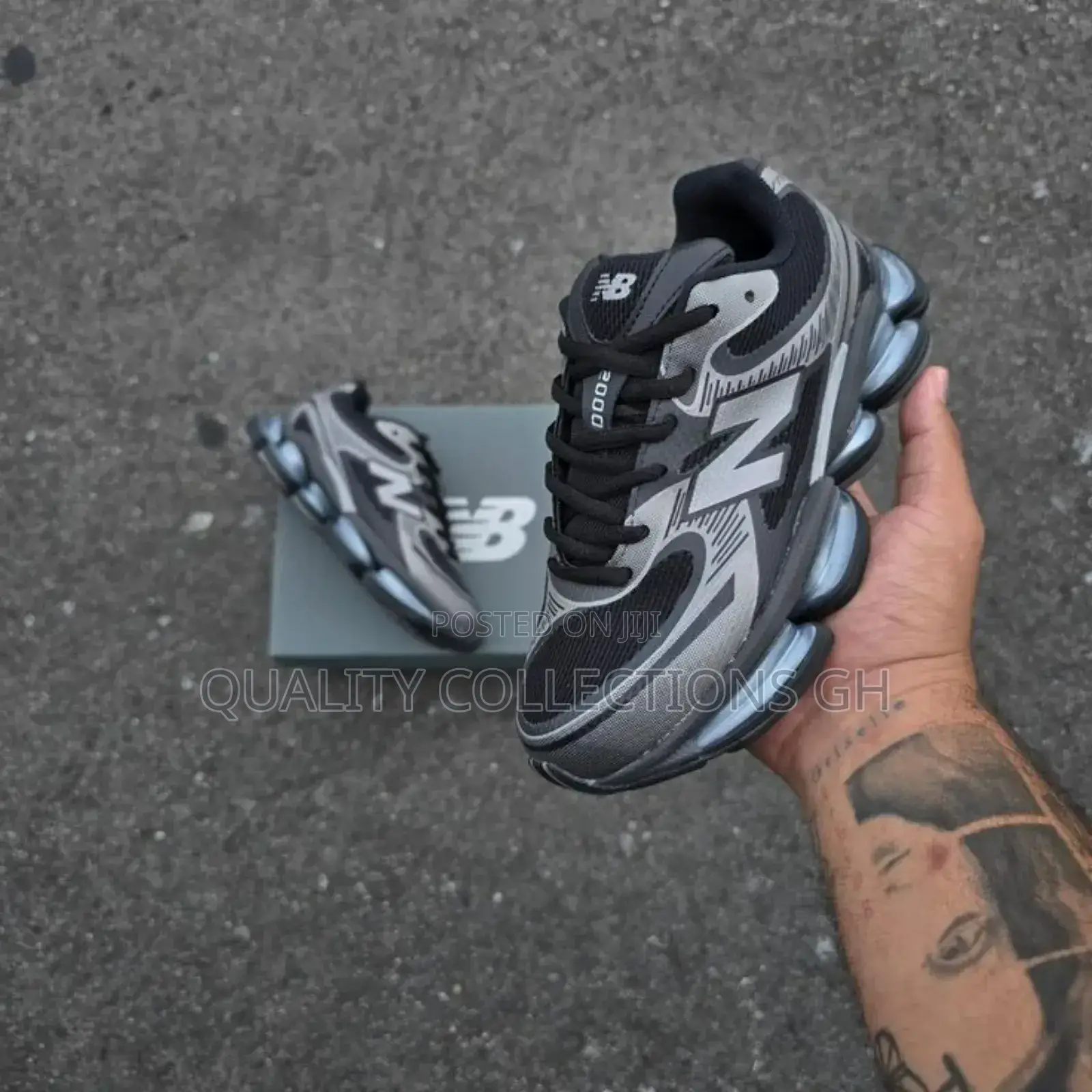 New Balance 2000 Black