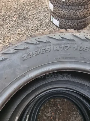 235/65r17 Kumho Atr