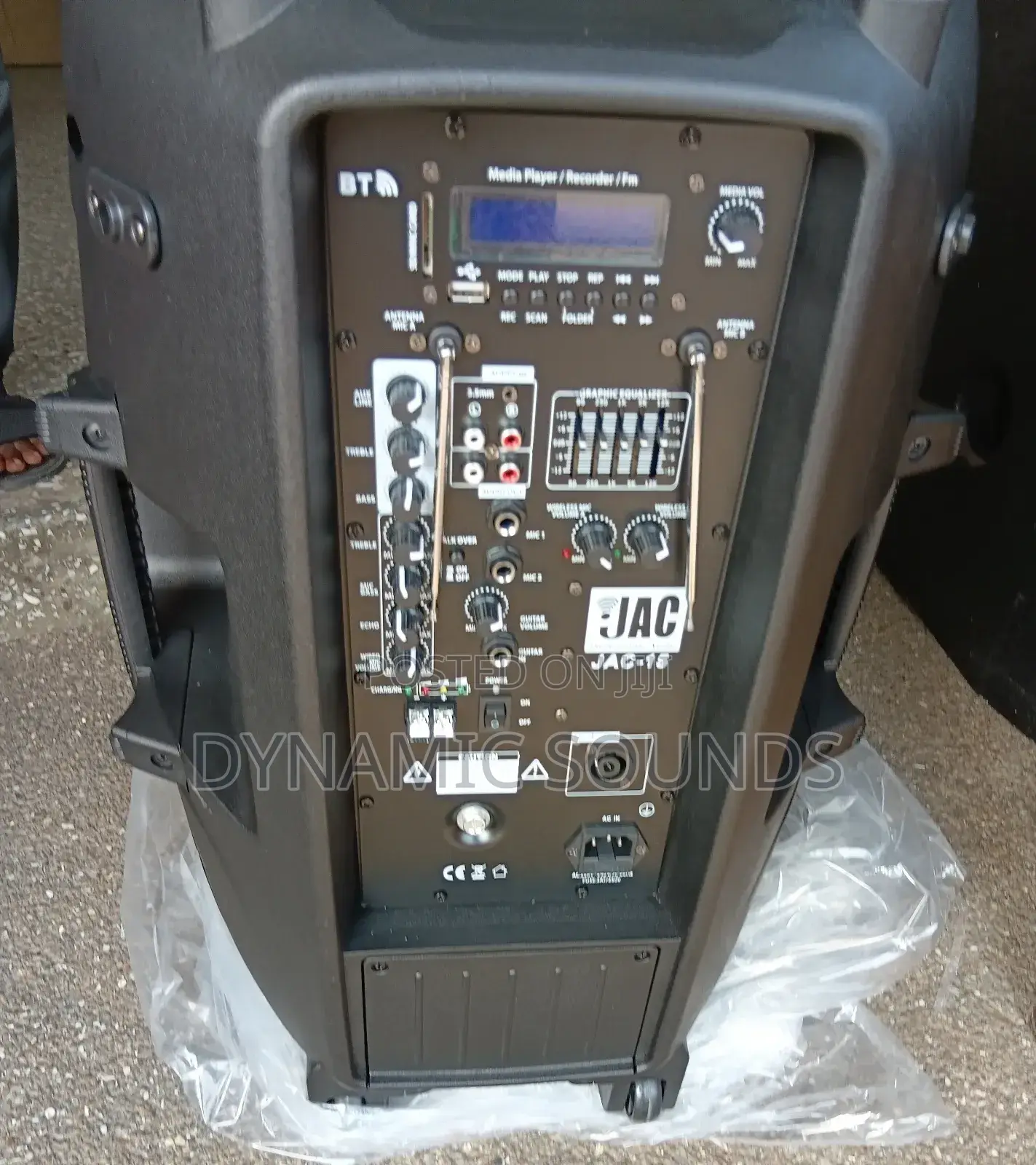 Jac 15" Rechargeable Speaker