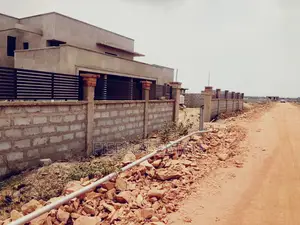 Affordable Full Plot in Tema Community 25– Beverly Hills