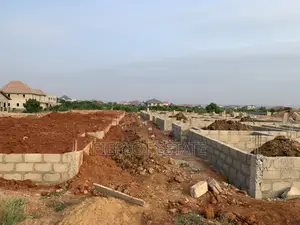 Affordable Full Plot in Tema Community 25– Beverly Hills