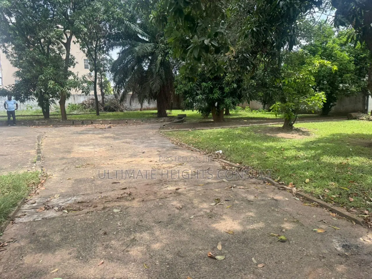 6 Plots of Land for Sale at Tesano