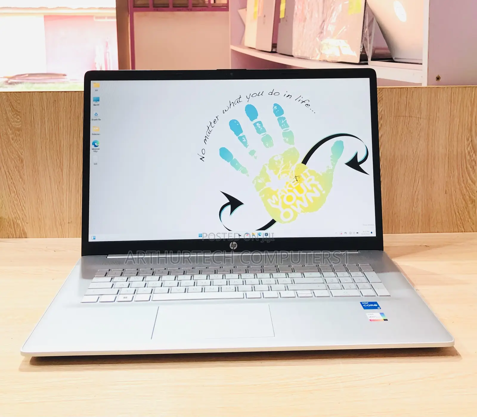 New Laptop HP 16GB Intel Core I5 SSD 1T