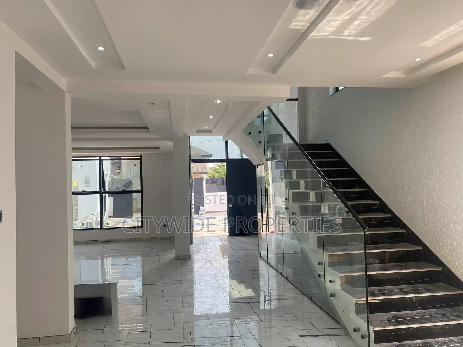 4bdrm Apartment in Ability for sale