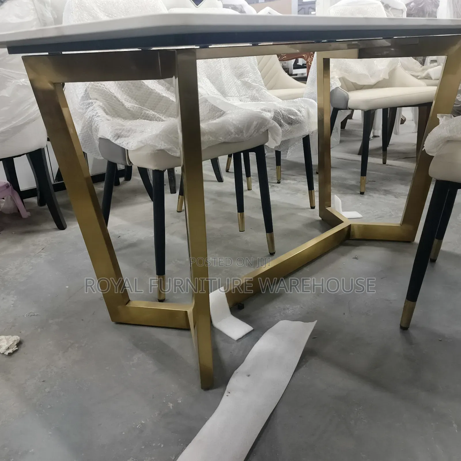 Modern Marble Dining Set (6 Seater)