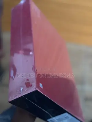 New Huawei Mate XT Ultimate Design 512 GB Red