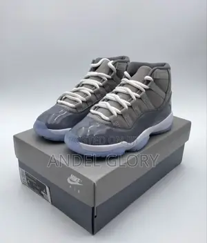 Original Jordan 11 Sneakers