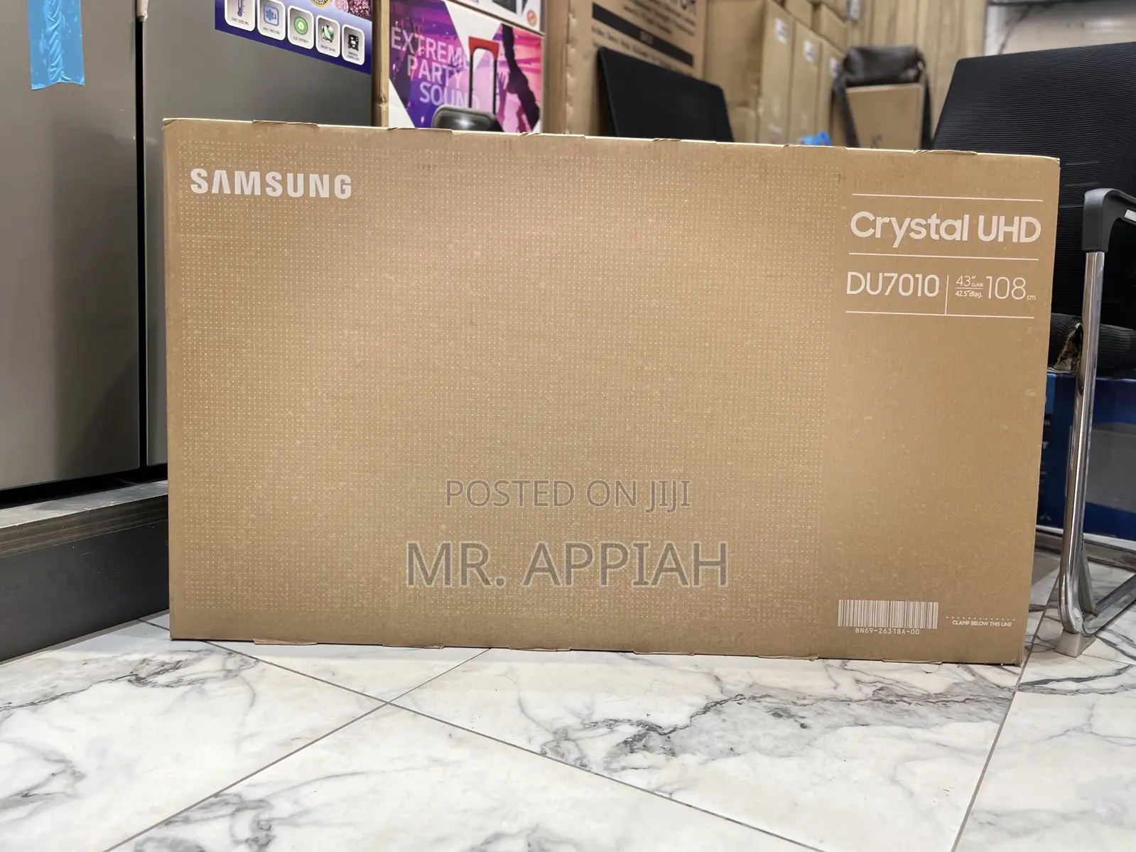 Sealed in Box Samsung 43du7172 43” Crystal Uhd Smart Tv(Black) 