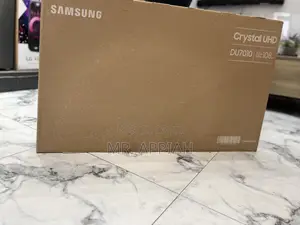 Fresh in Box Samsung 43du7172 43” Crystal Uhd Smart Television.