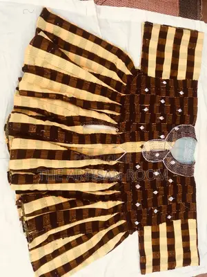 Golden Earth Heritage Smock