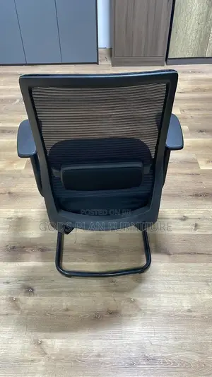 Vivo Visitors Chair
