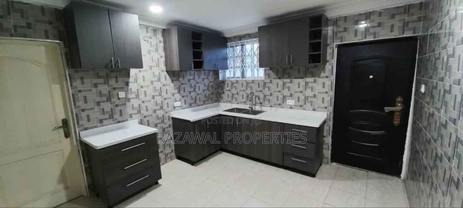 4bdrm House in Taifa for sale