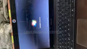 Laptop Asus 4GB Intel Core I7 HDD+SSD 128GB